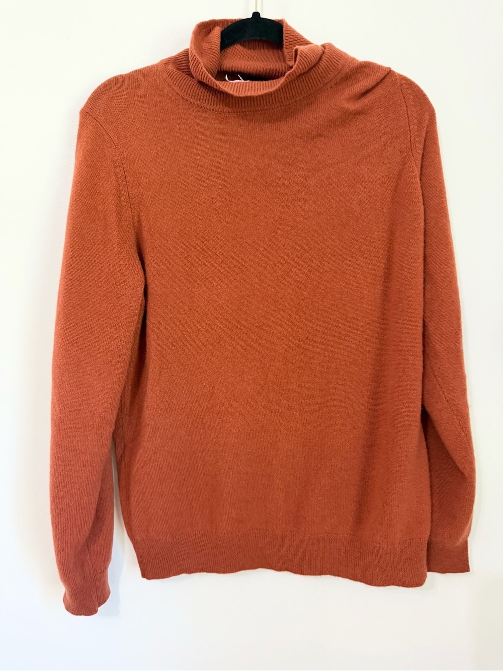 Charter club cashmere size medium burnt orange turtleneck pullover